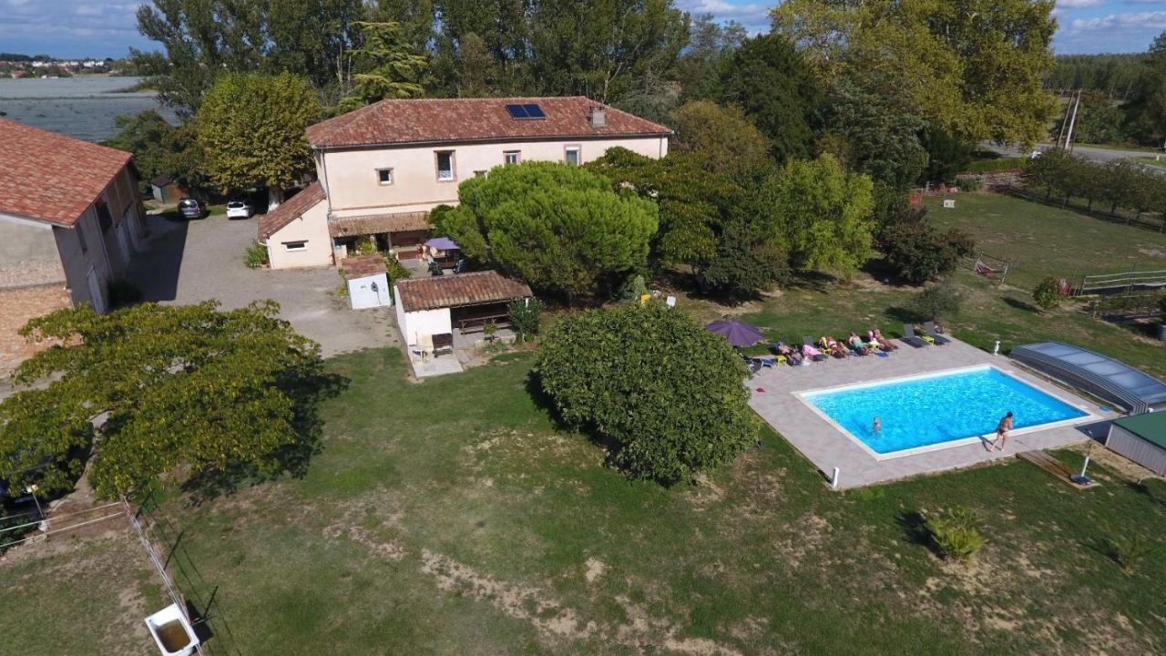 Domaine De L'Ile - Gites Et Chambres D'Hotes Castelsarrasin Buitenkant foto